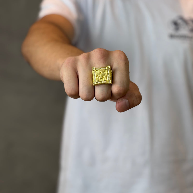 Dedeira 777 Cravejada quadrada Moeda Antiga